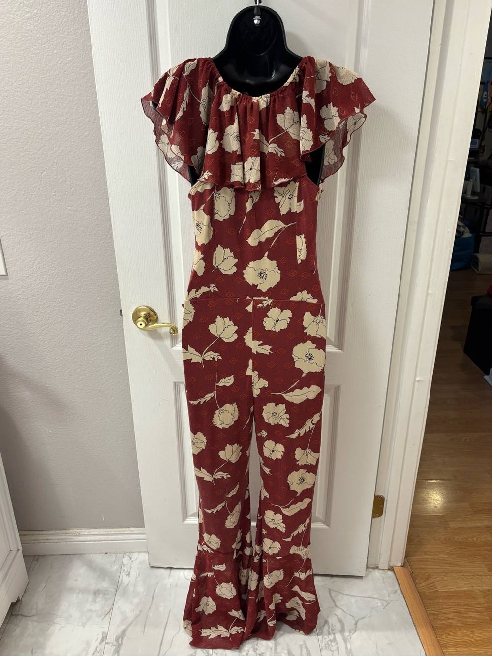 Free People Austyn Ruffle Flutter Sleeve Bootcut Floral Jumpsuit Boho Wedding S - Picture 4 of 9